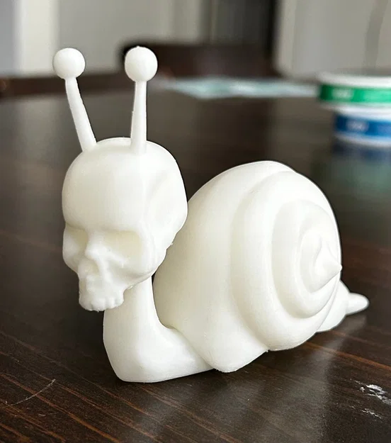Mô hình 3D Ốc sên Đầu lâu (Skull Snail) độc đáo cho góc làm việc - Image 1
