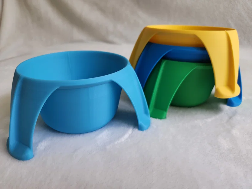 Giá Đỡ Ly Đi Biển Xếp Chồng Được - Image 1