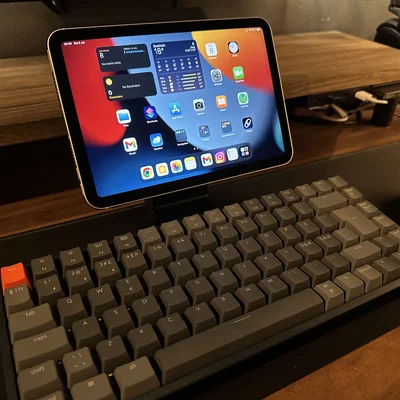 Giá đỡ để bàn cho iPad mini (magnetic desktop stand)