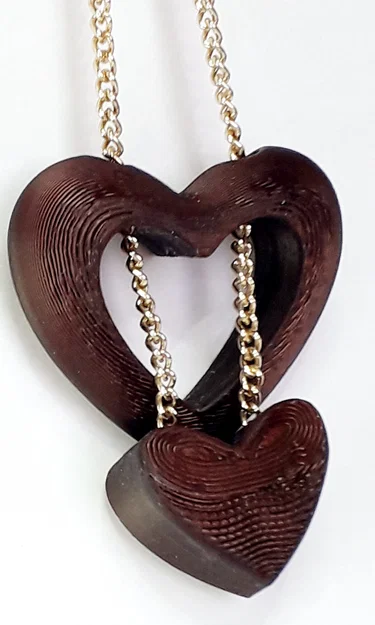 Heart in hearT – Hai trái tim in liền, có rãnh xỏ chain - Image 3