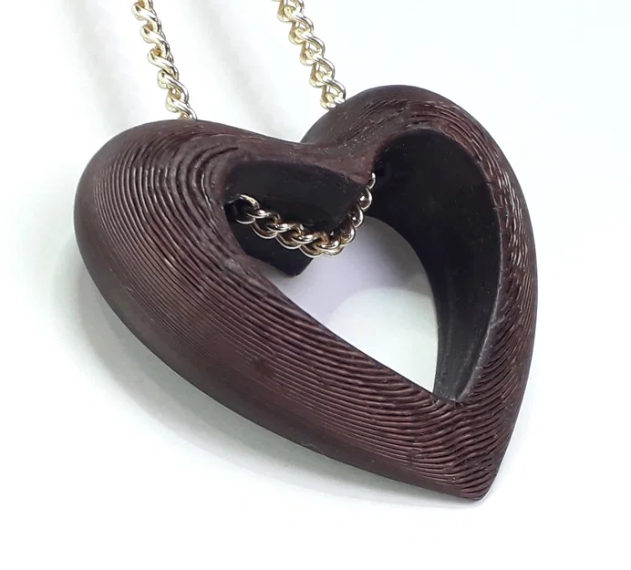 Heart in hearT – Hai trái tim in liền, có rãnh xỏ chain - Image 9