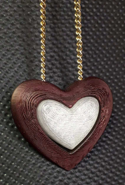 Heart in hearT – Hai trái tim in liền, có rãnh xỏ chain - Image 10