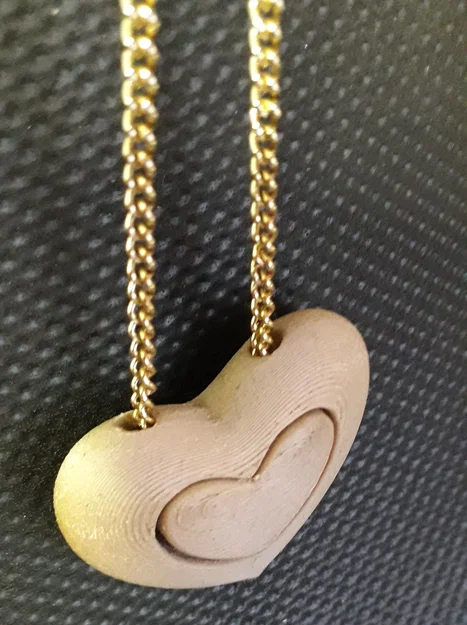 Heart in hearT – Hai trái tim in liền, có rãnh xỏ chain - Image 14