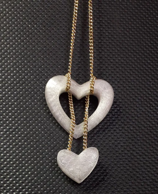 Heart in hearT – Hai trái tim in liền, có rãnh xỏ chain - Image 17