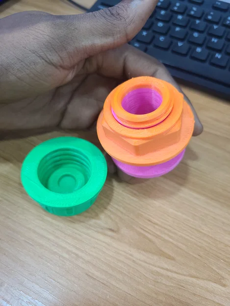 Đầu nối bulkhead có ren (Threaded bulkhead fitting) - Image 1