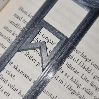 Bookmark Mặt Trăng kèm Line Marker