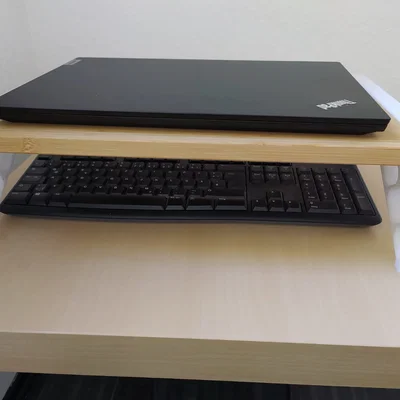 Giá đỡ Laptop (Laptop Stand) từ thớt Ikea APTITLIG
