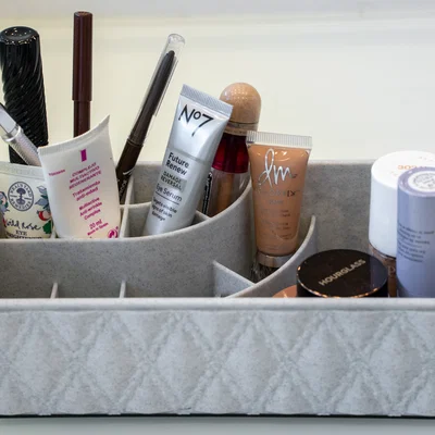 Khay đựng mỹ phẩm họa tiết kim cương