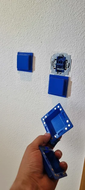 Nắp che khi sơn cho ổ cắm & công tắc (Painter's cover sockets switches) - Image 2