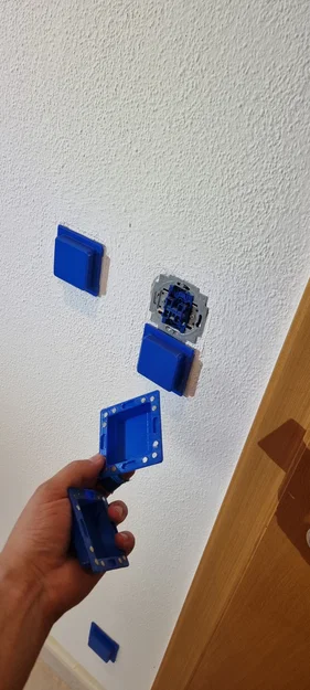 Nắp che khi sơn cho ổ cắm & công tắc (Painter's cover sockets switches) - Image 6