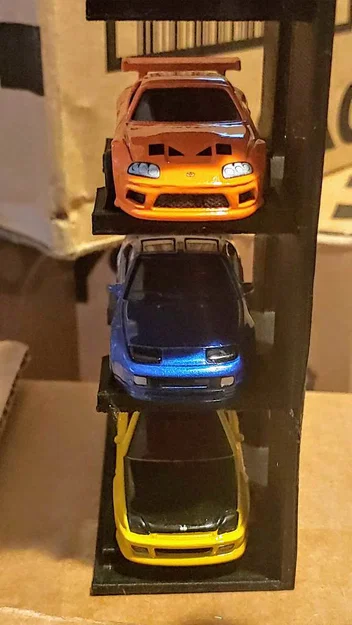 Kệ trưng bày Hot Wheels 5 xe (Hot Wheels 5-Car Stand v1) - Image 3