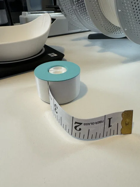 Hộp Cuộn Thước Dây Mềm - Image 1