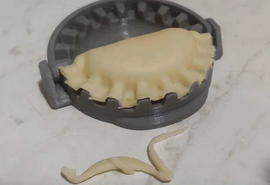 Khuôn làm bánh Varenyky (bánh xếp kiểu Ukraine) - Image 3