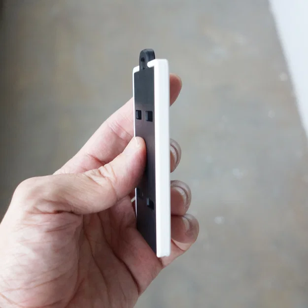 Khay đựng thẻ game Nintendo Switch tối giản cỡ thẻ (card-sized) - Image 3