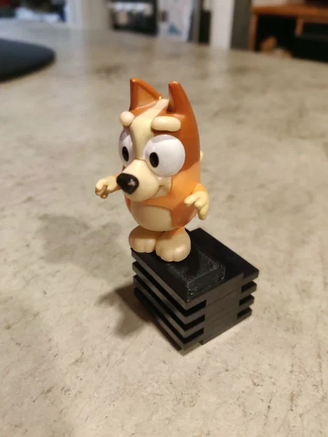 Tấm chuyển Bluey Figurine gắn Duplo/Lego (Adapter Plate) - Image 4