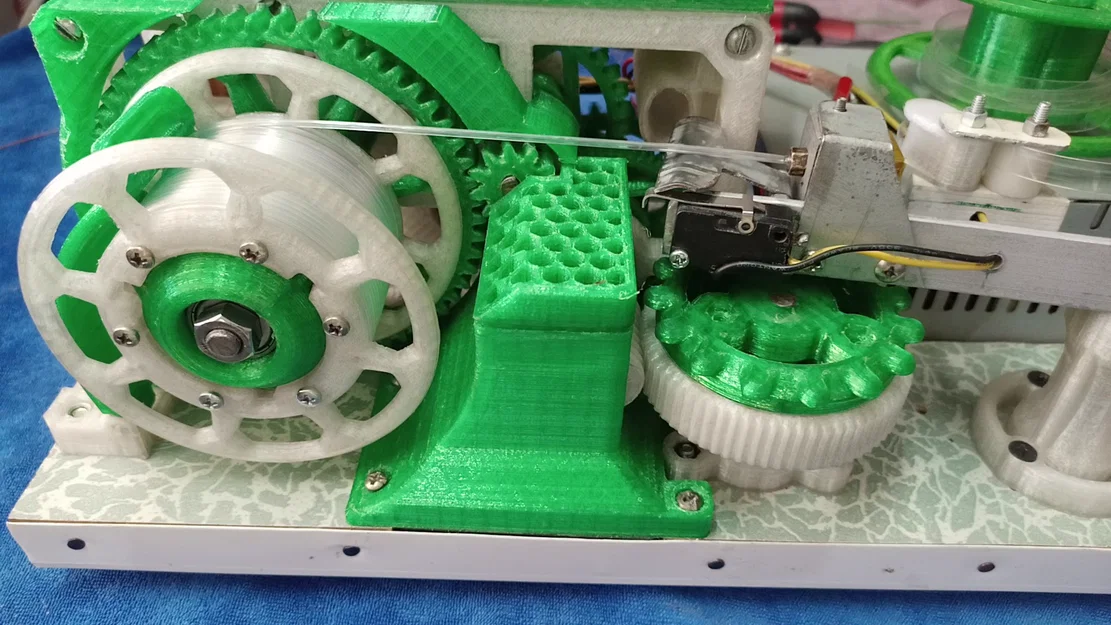 Hướng dẫn lắp ráp máy tái chế nhựa PET thành sợi in 3D chuyên nghiệp - Image 2
