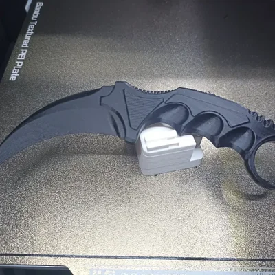 Mô hình dao Karambit trong CS2 - Bản in 3D chi tiết sắc nét