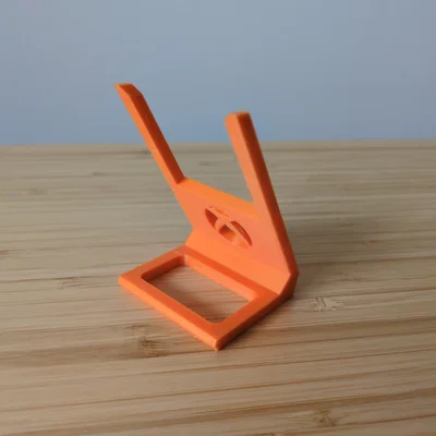 Giá đỡ tay cầm Xbox 360 thiết kế in 3D gọn gàng