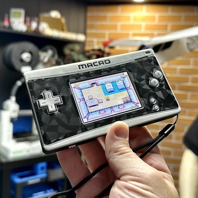 MacroSOS - Vỏ GameBoy DS Lite Macro in 3D
