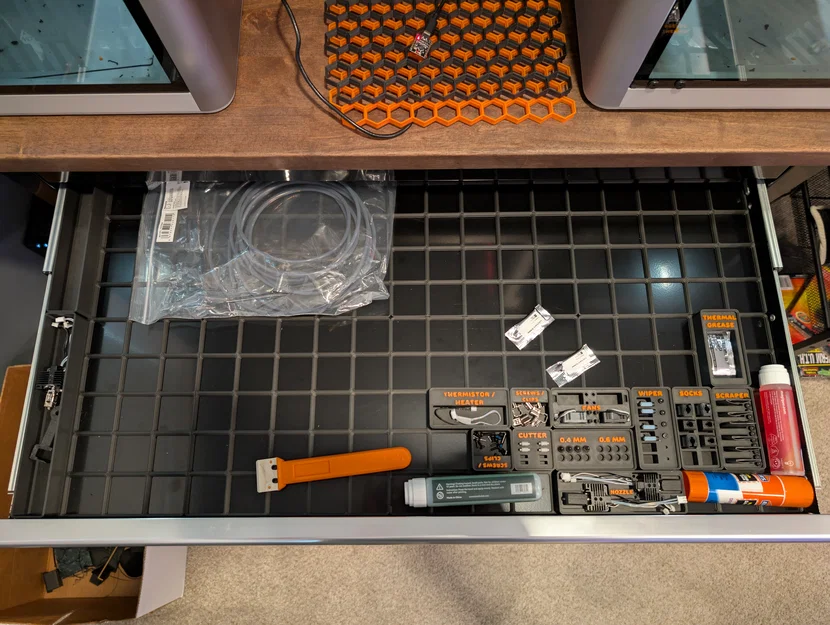 Gridfinity Base - Bàn Husky Workbench 46" - Image 1