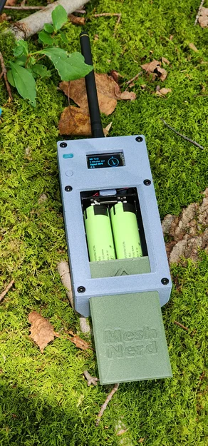 Hộp TacBox Meshtastic cho Heltec V3 (Case dùng 2 pin 18650) - Image 4