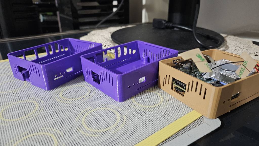 Vỏ ốp mặt đáy cho Radxa Rock 5B+ Plus - Image 1