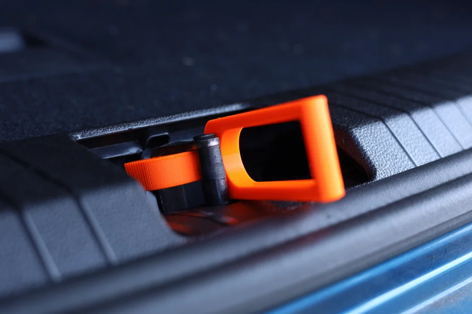 Khóa Thông Gió Cửa Cốp (Tailgate Ventilation Lock) - Image 1