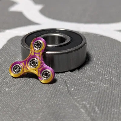 Fidget Spinner siêu nhỏ dùng vòng bi 681 - Đồ chơi in 3D độc đáo