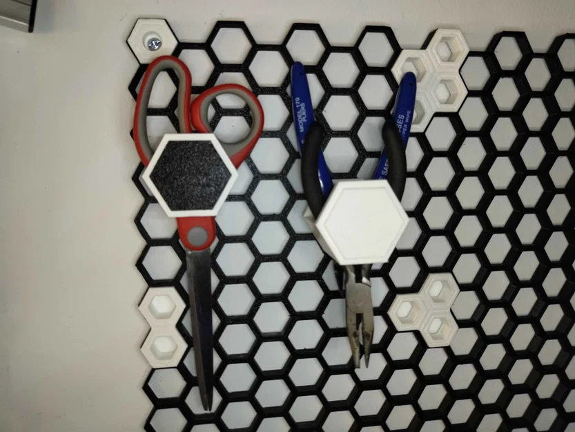 Giá đỡ Kéo hoặc Kìm cho HSW (Honeycomb Storage Wall) - Image 1