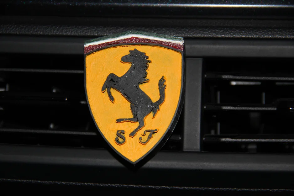 Kẹp logo Ferrari gắn khe gió (air vent) ô tô - Image 4