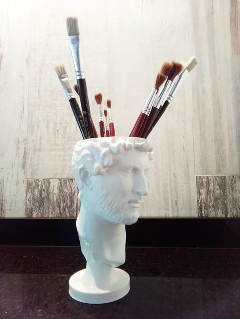 Chậu hoa để bàn hình tượng Hoàng đế La Mã Hadrian - Image 4