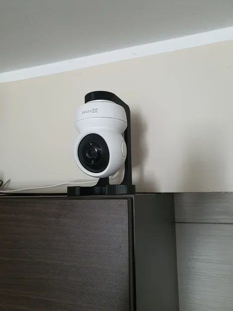 Giá đỡ camera EZVIZ in 3D: Giải pháp để bàn chắc chắn và gọn gàng - Image 1