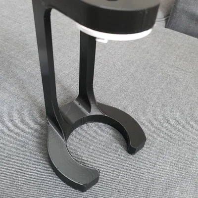 Giá đỡ camera EZVIZ in 3D: Giải pháp để bàn chắc chắn và gọn gàng