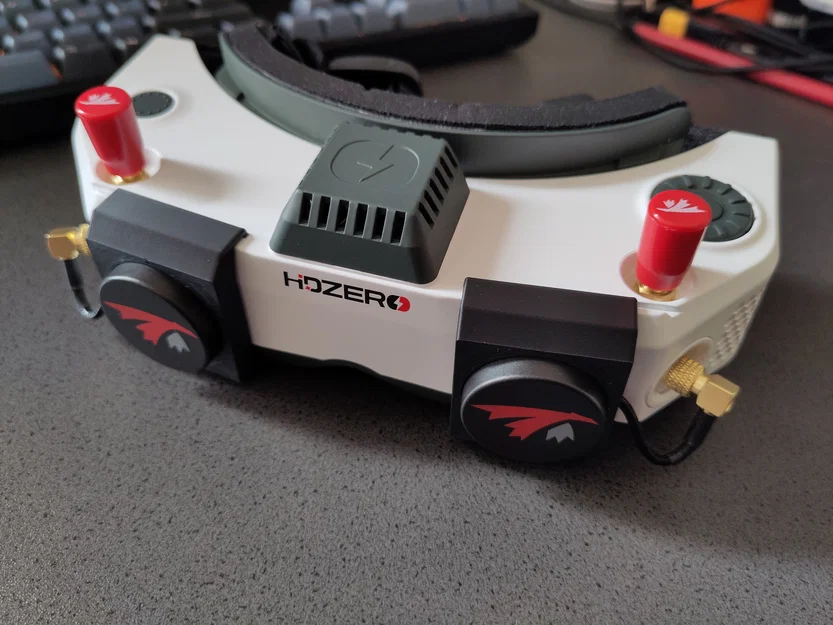 Ngàm gắn anten patch cho kính HDZero (captive) - Image 1