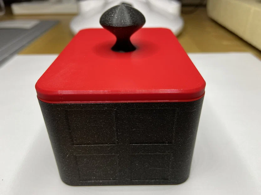 Hộp Đựng Đồ Có Nắp Hít Nam Châm - Image 3