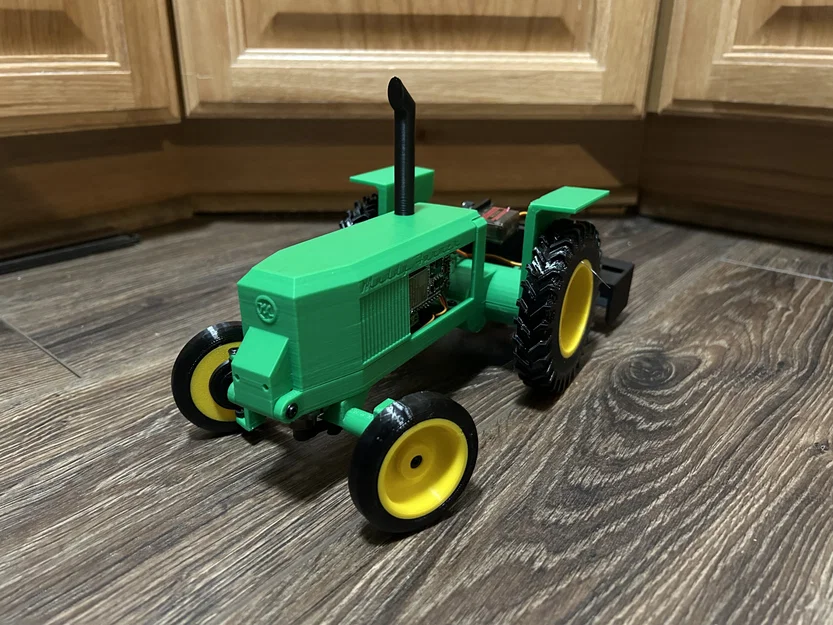 Mini RC Tractor - Máy kéo điều khiển từ xa mini - Image 1