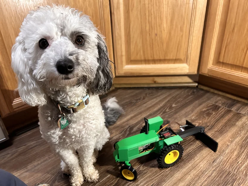 Mini RC Tractor - Máy kéo điều khiển từ xa mini - Image 2