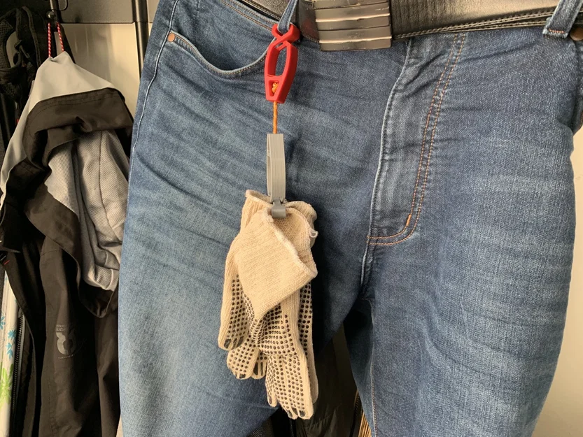 Kẹp treo găng tay - Image 1