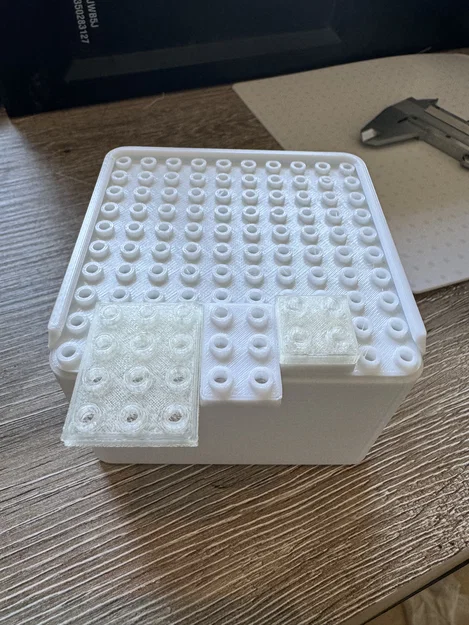 Hộp đựng LEGO có nắp tích hợp tấm đế lắp ráp - Image 3