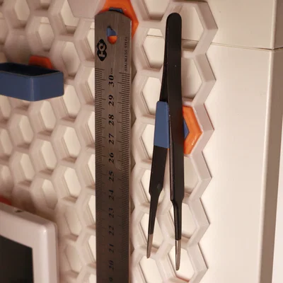 Giá treo nhíp (HSW - Tweezers Holder) cho bảng Honeycomb Storage Wall