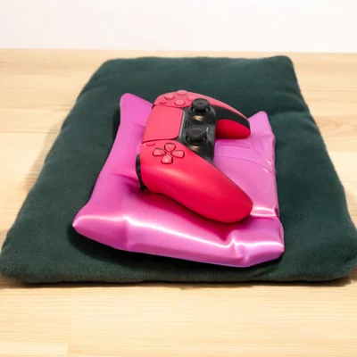 Gối Đỡ Êm Ái Cho Tay Cầm PS5 (PS5 Controller Comfy Pillow)