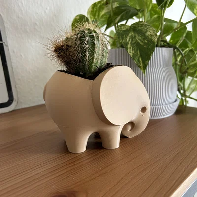 Chậu trồng cây hình chú voi 3D (Elephant Planter) xinh xắn