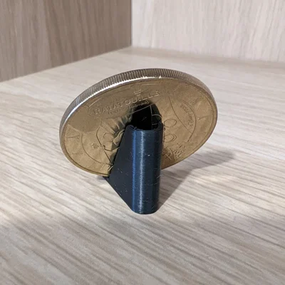 Chân đế trưng bày tiền xu (Display Coin Holder) in 3D nhỏ gọn