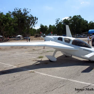 Máy bay thử nghiệm Cozy MK IV (Cozy MK IV Experimental Airplane)