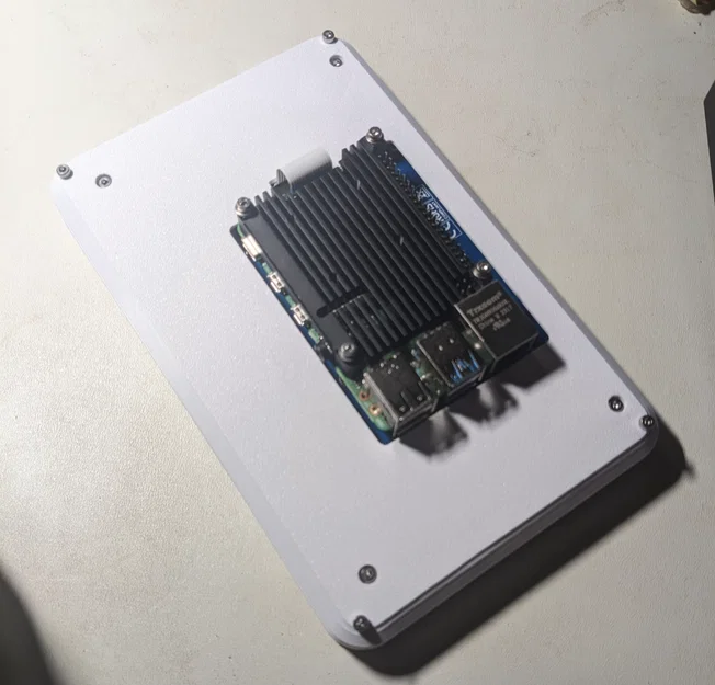 Vỏ cho Freenove FNK0078 7" Touchscreen kèm Pi 4 Model B - Image 3
