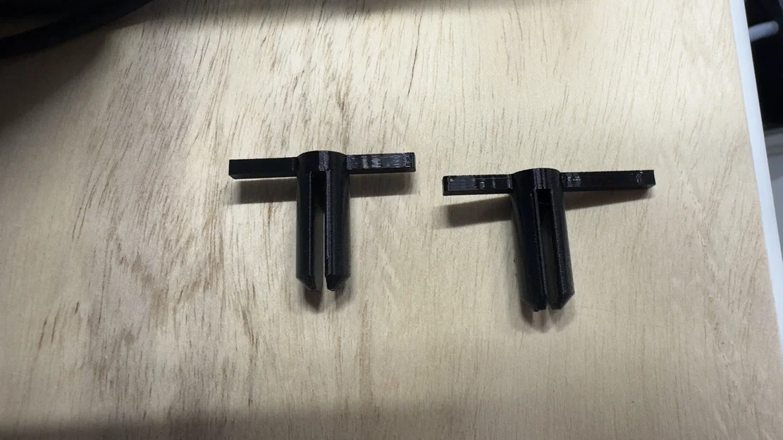 Bộ ghim cố định vật liệu bàn tổ ong xTool D1 - Phụ kiện cần thiết - Image 1