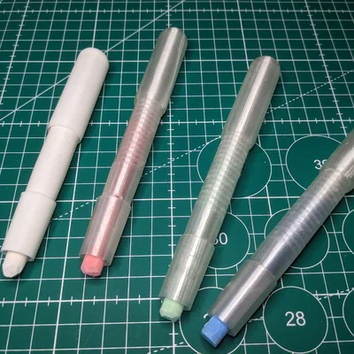 Chalk Mate: Vỏ đựng phấn viết bảng có thể điều chỉnh