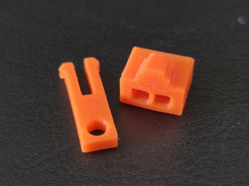 Nút Chặn Cổng RJ45 / Ethernet - Bản Remix - Image 1