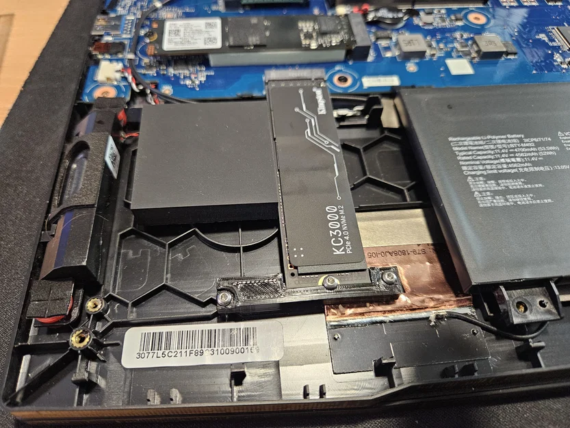 Giá đỡ SSD cho laptop MSI Katana 17 - Image 1