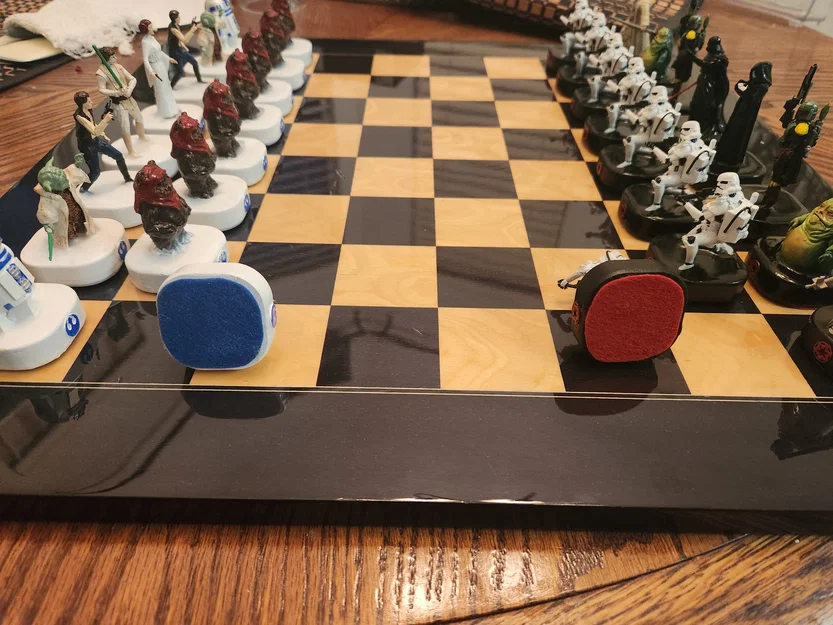 Bộ cờ vua Star Wars kèm đế - Image 2